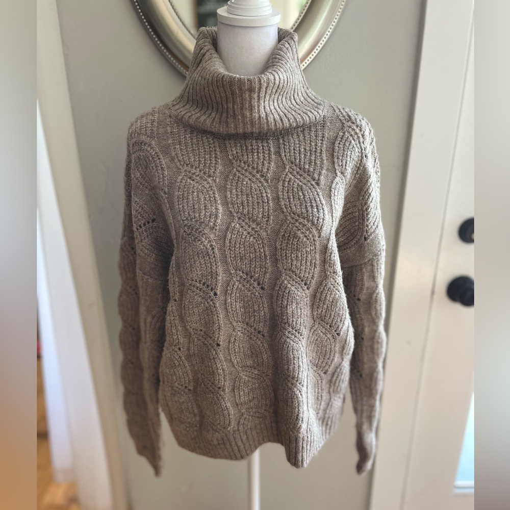 Pink Rose Taupe Gray Cropped Turtleneck Fancy Knit Sweater Size Large